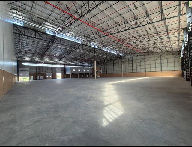 3,150M² WAREHOUSE TO LET IN LINBRO PARK